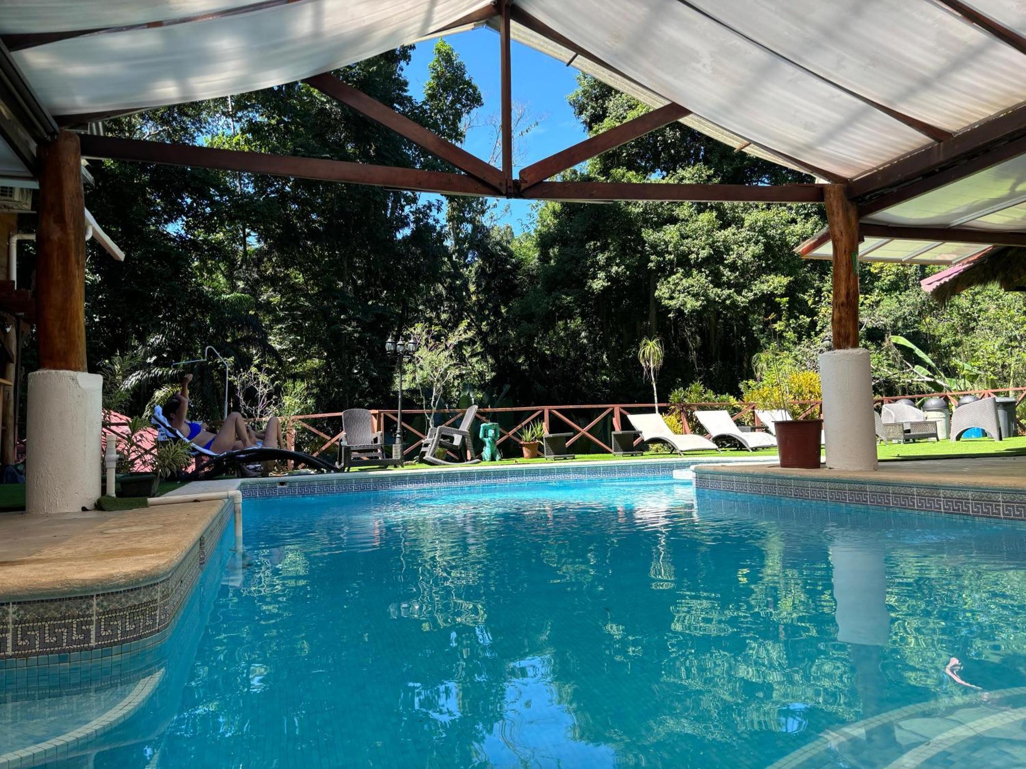 Hotel Bugabutik Puerto Viejo de Talamanca Екстер'єр фото