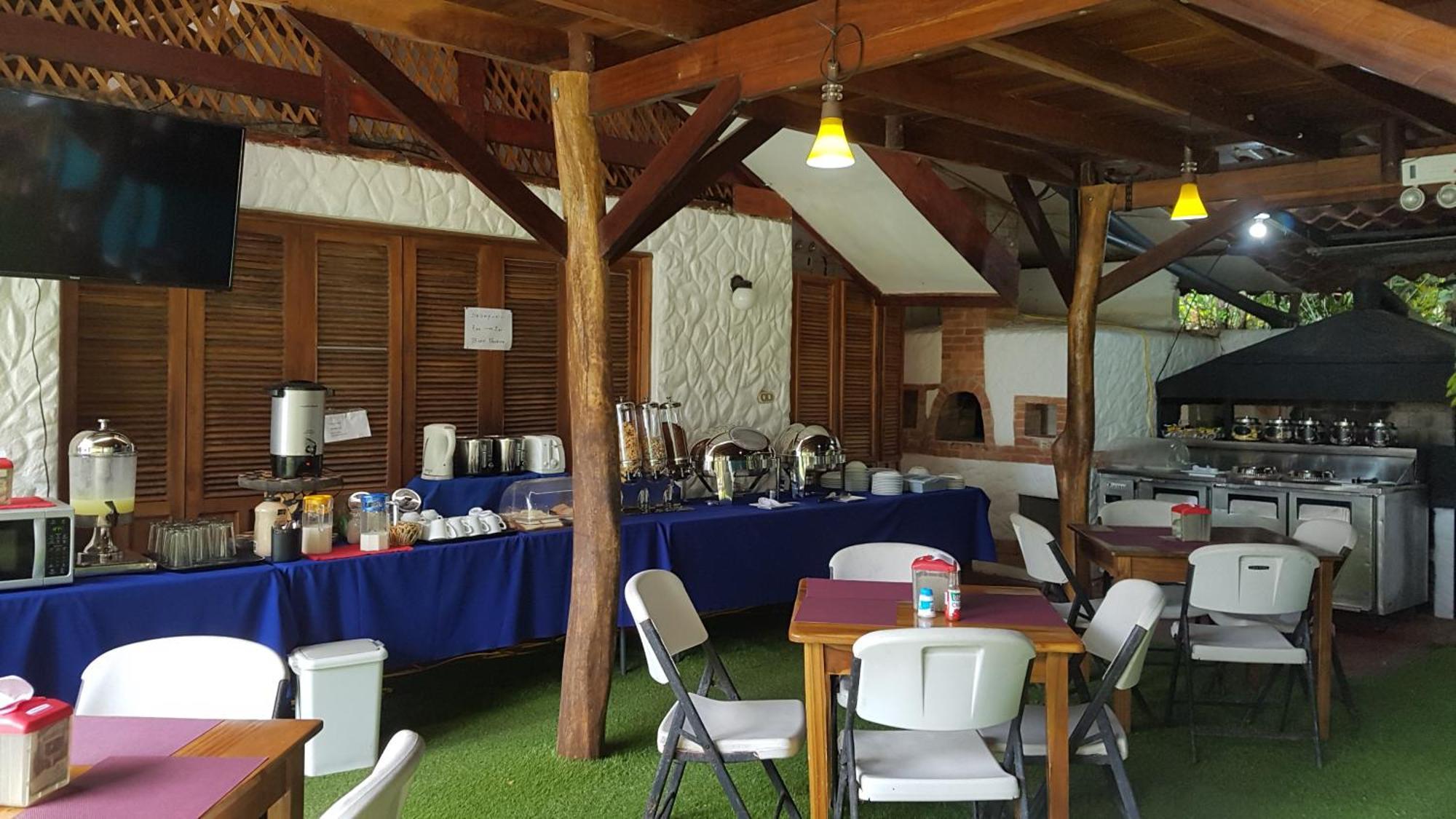 Hotel Bugabutik Puerto Viejo de Talamanca Екстер'єр фото