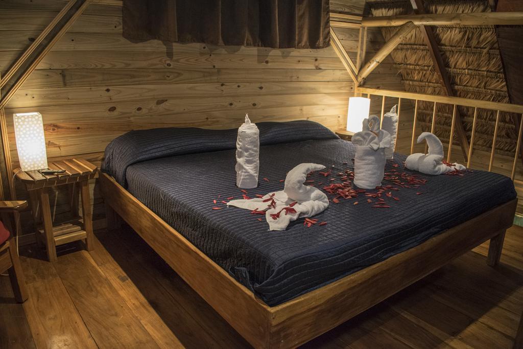 Hotel Bugabutik Puerto Viejo de Talamanca Екстер'єр фото